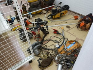 清掃とメンテナンス 手は絶対にぬきません