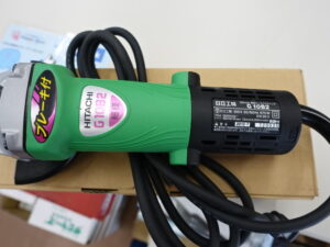 日立 100mm 電気ディスクグラインダー ブレーキ付き