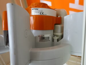STIHL 最軽量ハンディブロワーBG50