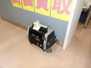 HONDA 発電機 EB550 hippo