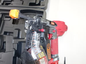 MAX マックス 高圧 ねじ打ち機 ターボドライバ HV-R41G4