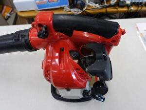 新ダイワ 軽量エンジンブロア EB221S
