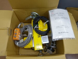 トーヨーコーケン 200kg ベビーホイスト BH-930 未使用
