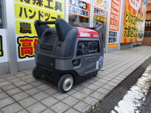 新ダイワ 防音型インバーター発電機 2.8kVA IEG2800M