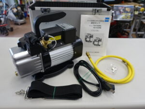 専用ケース付 タスコ TASCO TA150RB オイル逆流防止弁付ツーステージ真空ポンプ