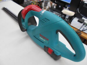 中古 ボッシュ ぼっしゅ バッテリーヘッジトリマー AHS41 充電器 バッテリ付き