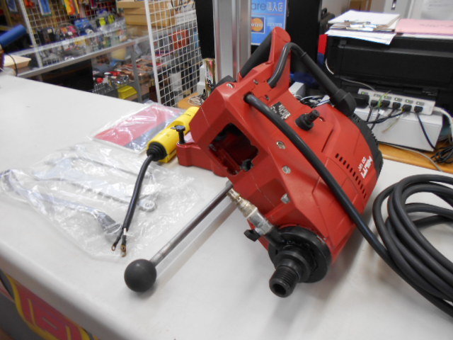 HILTI　コアドリル　DD120　コンクリート穴あけ　コアドリル　ケースなし　中古美品