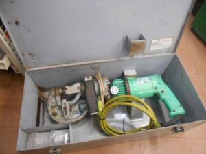 亀倉精機 ポートパンチャー RF-A2 工具 電動工具 DIY 切断 中古品