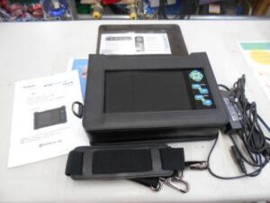 SeeEyes テスト調整モニター SC-LFC07HD HD-SDI/アナログ映像確認用携帯型液晶モニタ 中古品