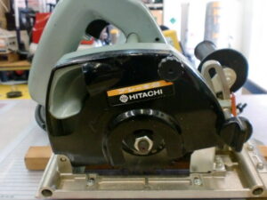 日立 ブレーキ付き 小穴カッタ PG21BA 溝 切断 木工用 特殊 中古品