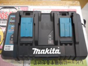 岡山店です。 岡山市のお客様から、マキタ　2口　充電器　18V　2個　2つ　USB　中古品を、買取りさせて頂きました。