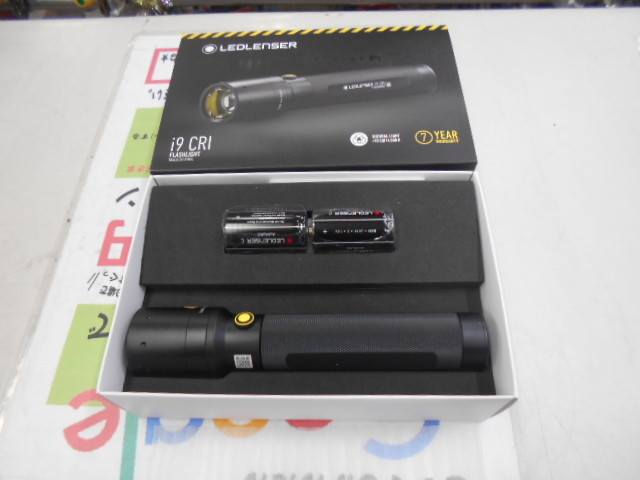 LEDLENSER　レッドレンザー　i9CRI　ライト　300ルーメン　240ｍ　未使用品